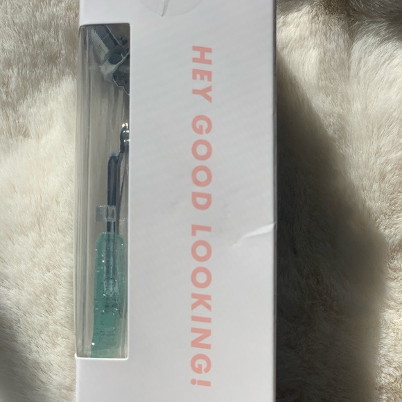 NIB Disney x Skinny Dip London Tinkerbell 🧚♀️Eyelash Curler - Picture 3 of 4